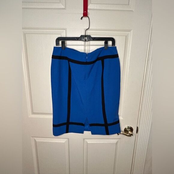 Worthington skirt - Picture 2 of 5